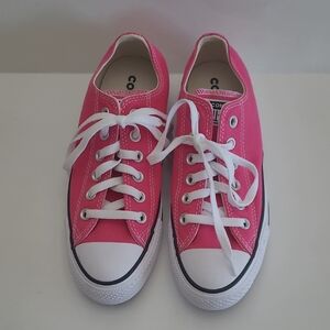 NWOB women's Converse All Stars